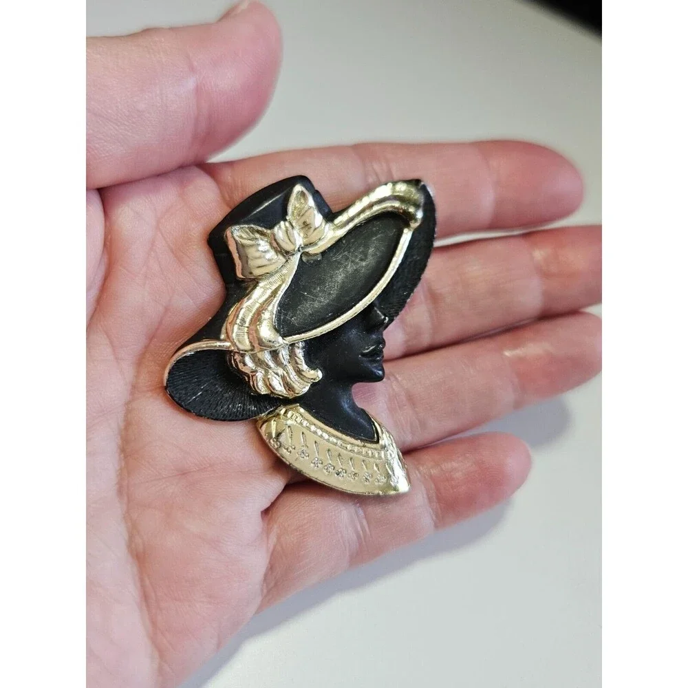 Torino gold tone black matte brooch silhouette vintage hat fancy